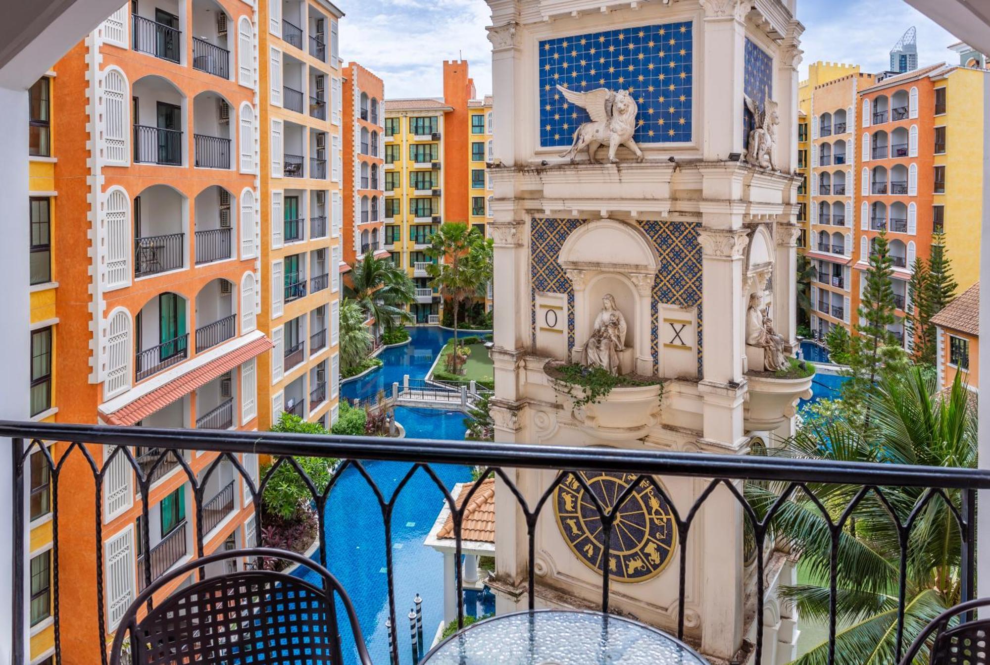 Venetian Residence Jomtien Beach Eksteriør billede
